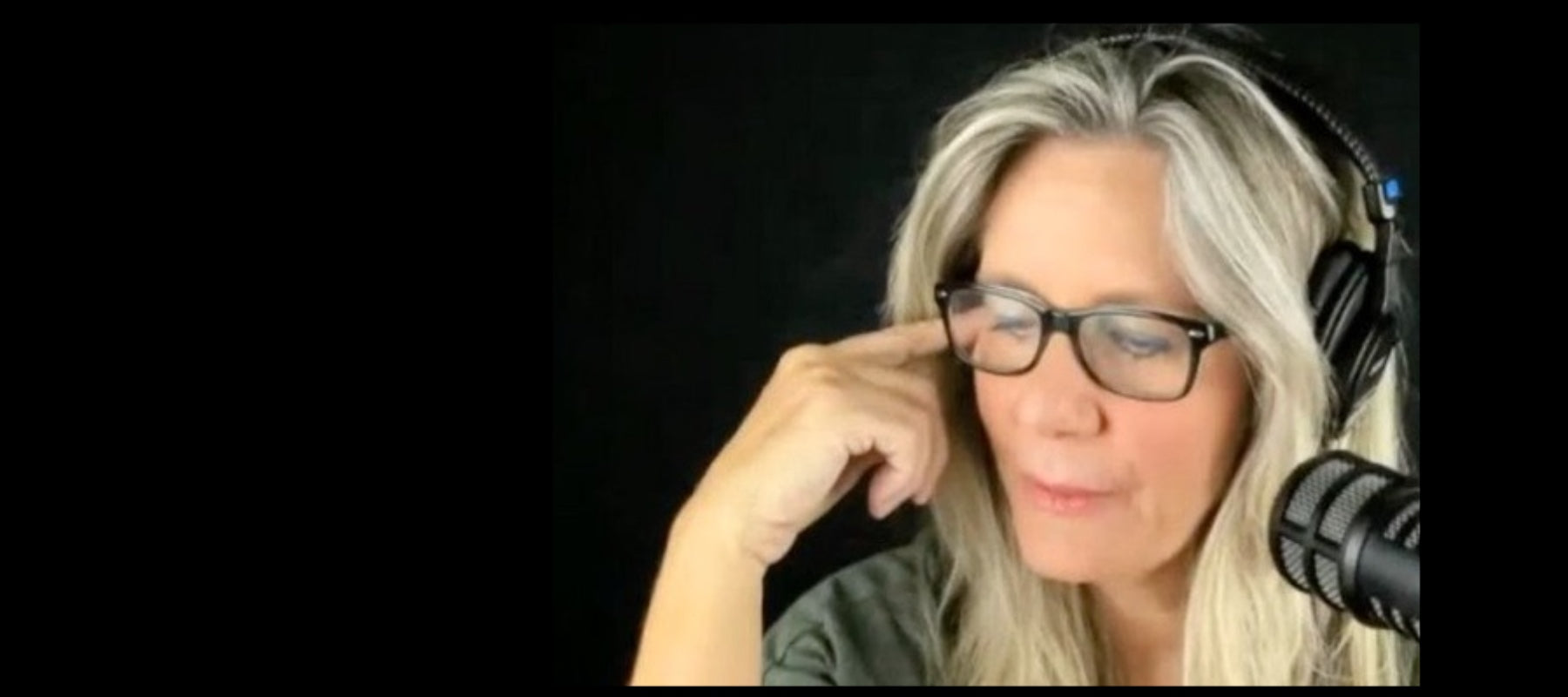 Connie Willis Coast to Coast AM host